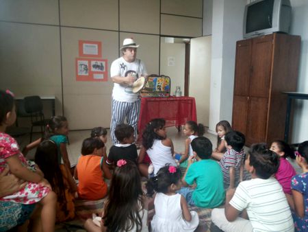 Hora do Conto encerra período de férias na Ataliba Lago Ferias