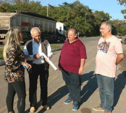 #DIVINÓPOLIS: Administração Galileu Machado mais perdida que cego em tiroteio