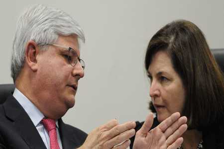 Procuradores querem que Temer respeite a lista tríplice para ocupar a vaga de Rodrigo Janot janot e raquel