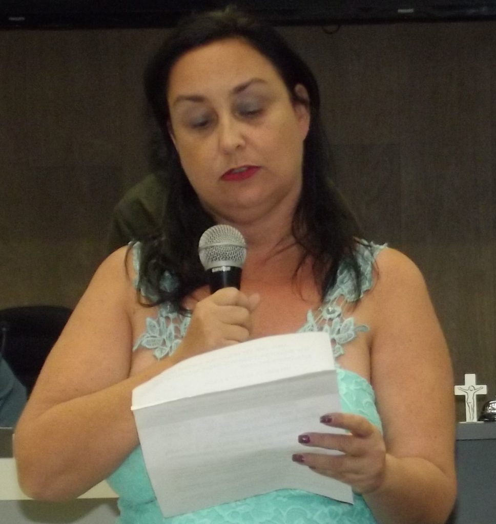 Czarina manda mais na Prefeitura de Divinópolis do que prefeito Patricia coelho 2