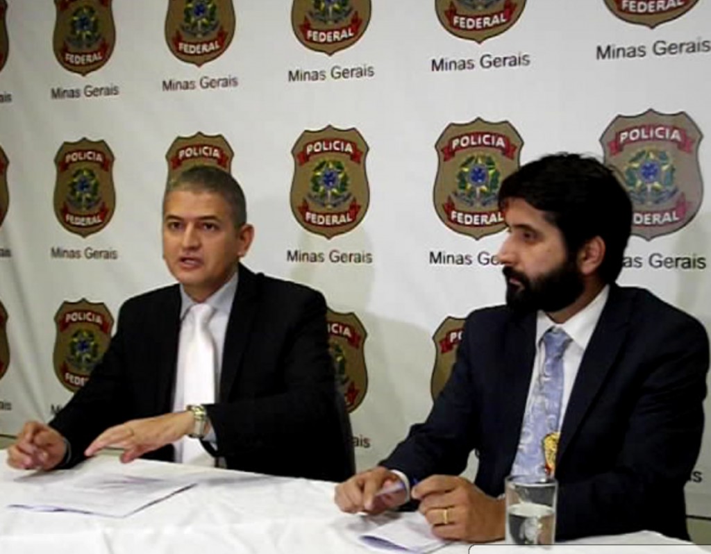 Chefes da Policia Federal (Daniel Sousa) e Policia Civil (Ivan Lopes), falam da operação que desbaratou quadrilhas de roubo de veículos em 15 municípios de Minas Daniel - Ivan
