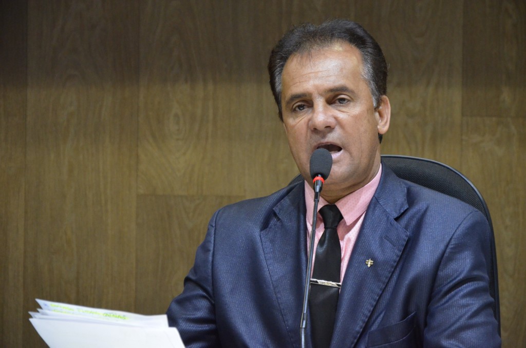“Como Magistrado, baseado na proporcionalidade indiquei a composição das Comissões Permanentes”, afirmou o presidente da Câmara de Divinópolis _DSC4306