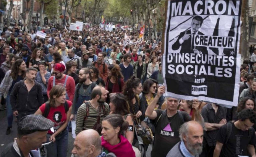 FRANÇA TEM POVO, E NÃO TELESPECTADOR: sindicatos franceses protestam contra reforma trabalhista em várias cidades França