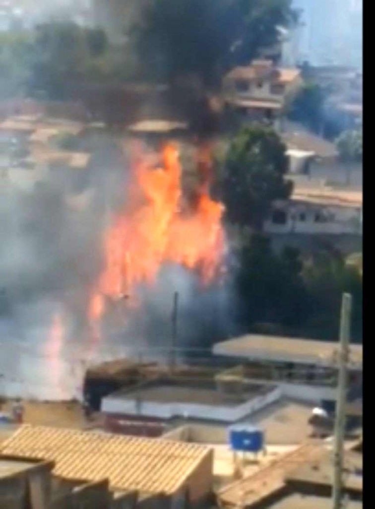 #DIVINÓPOLIS: Incêndio na Mata do Noé causa pânico nos moradores do Bairro Cidade Jardim; ambientalista diz que pode ter sido criminoso incendio - Divinopolis