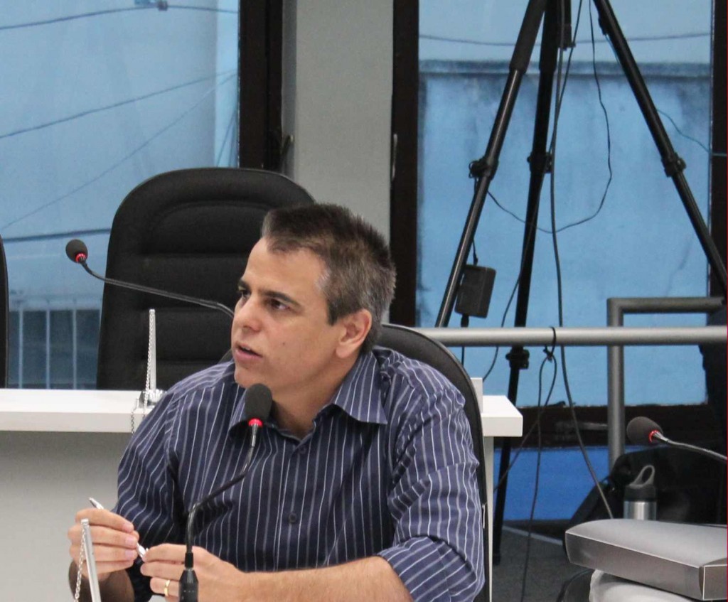 Deputado Estadual (Fabiano Tolentino) ouvido na CPI da Copasa em Divinópolis; faz várias denúncias tolentino 2
