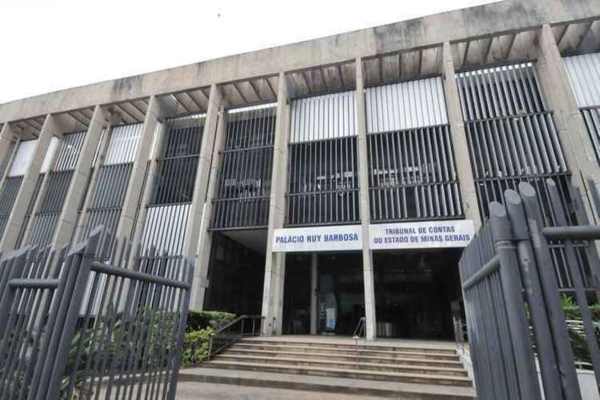 Conselheiro do TCE-MG intima Presidente da Câmara de Divinópolis por votação da Planta Genérica de Valores Tribunal de contas 2