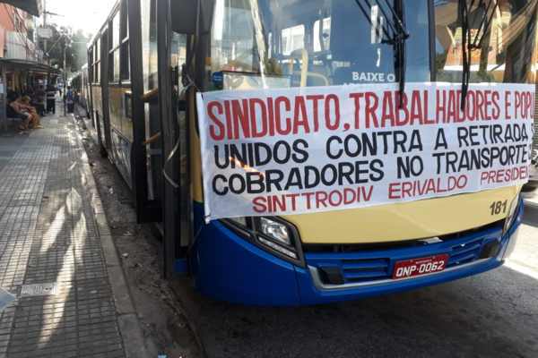 PREFEITURA DESMENTE SINDICATO de que haverá demissões de cobradores cobradores