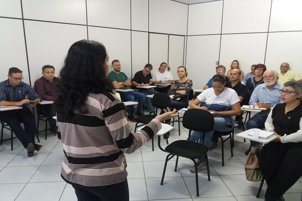 DIVINÓPOLIS: Comissão do Plano de Mobilidade Urbana (PlanMob) apresenta relatório final para vereadores MOBILIDADE URBANA DIVINOPOLIS