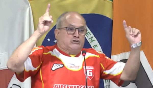 Edsom Sousa dificulta criação da Corregedoria da Câmara de Divinópolis; através de emenda quer exame toxicológico em todos vereadores Edson Sousa -