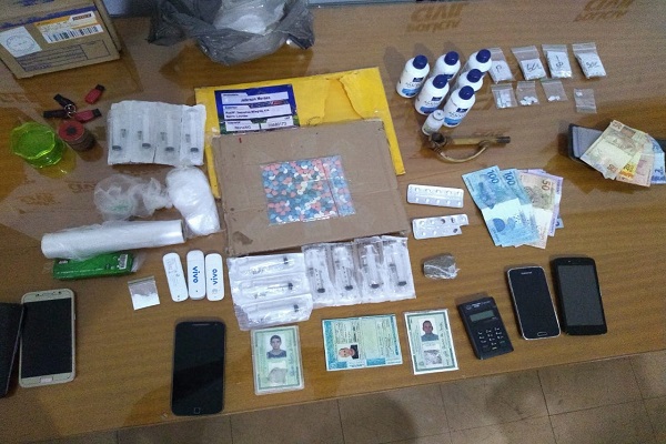 Polícia Civil (PCMG) apreende grande quantidade de drogas sintéticas em Itaúna droga sintética Itauna