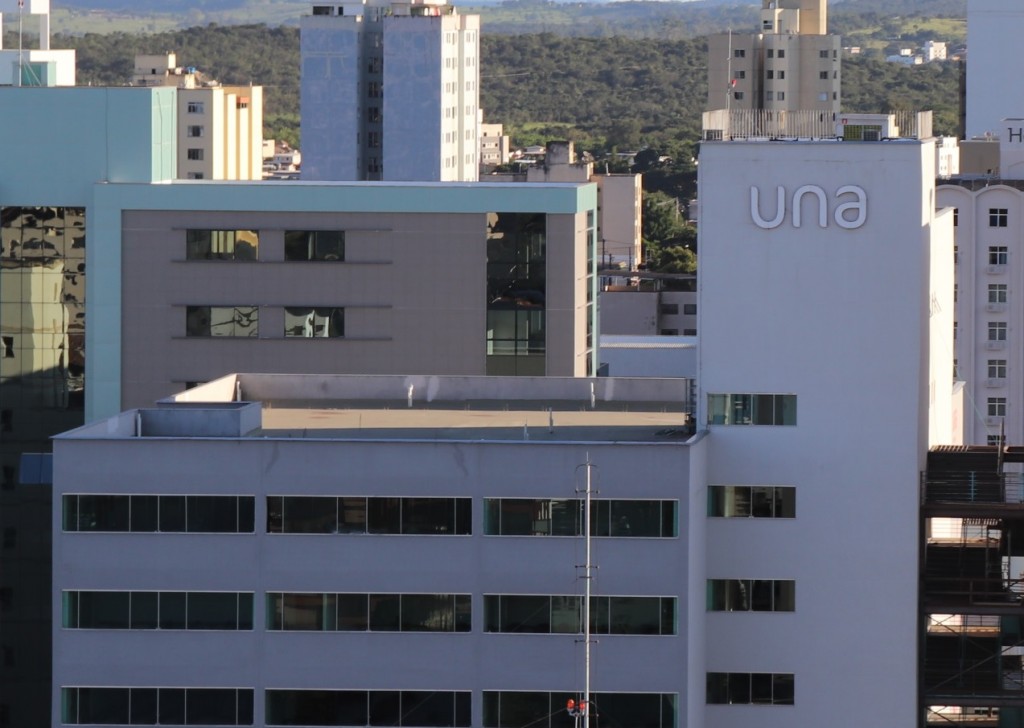 Universidade UNA Divinópolis por covid-19 suspende aulas presenciais a partir desta segunda-feira (16) UNA