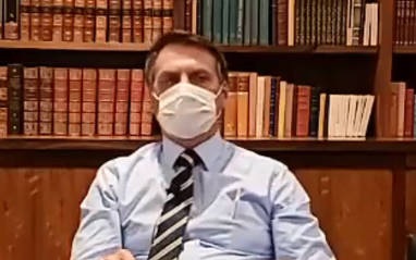 Presidente Bolsonaro infectado com coronavirus; Exame testa positivo, diz Twitter