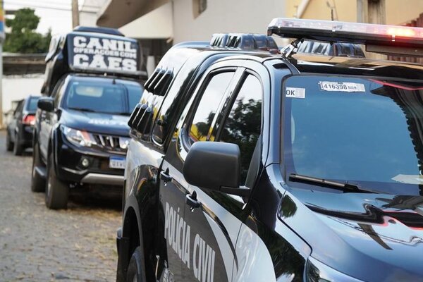 LEÃO DE NEMÉIA - PCMG atualiza balanço da operação; R$21 mil, carros e drogas são apreendidos na Região Centro-Oeste (vídeo) operação-leão-de-nemeia-pcmg-centro-oeste-mg_7