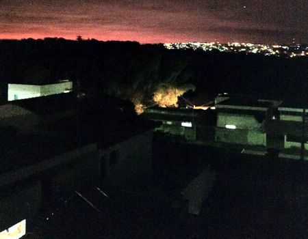 Divinópolis vê céu rosado, proveniente de partículas da explosão de vulcão em Tonga, no Pacífico Sul ceu rosado - Divinopolis 2