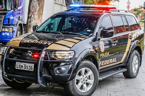 Policia Federal combate desvio e lavagem de dinheiro em instituição de ensino policia federal - Divinews