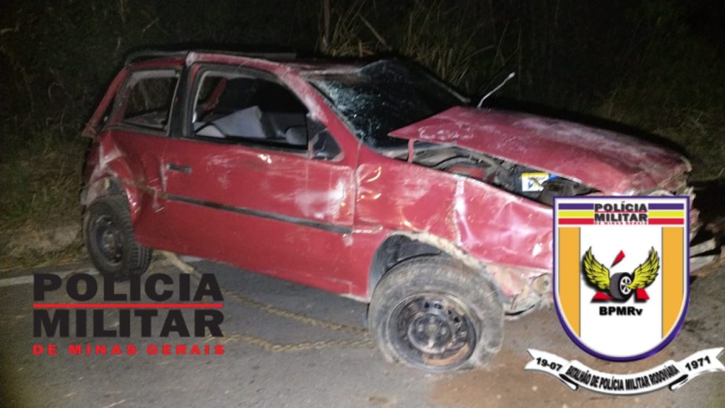 Jovem de 22 anos, sem habilitação, capota veículo em rodovia entre Itapecerica e Pedra do Indaiá; adolescente de 17 anos morre CAPOTAMENTO ITAPECERICA