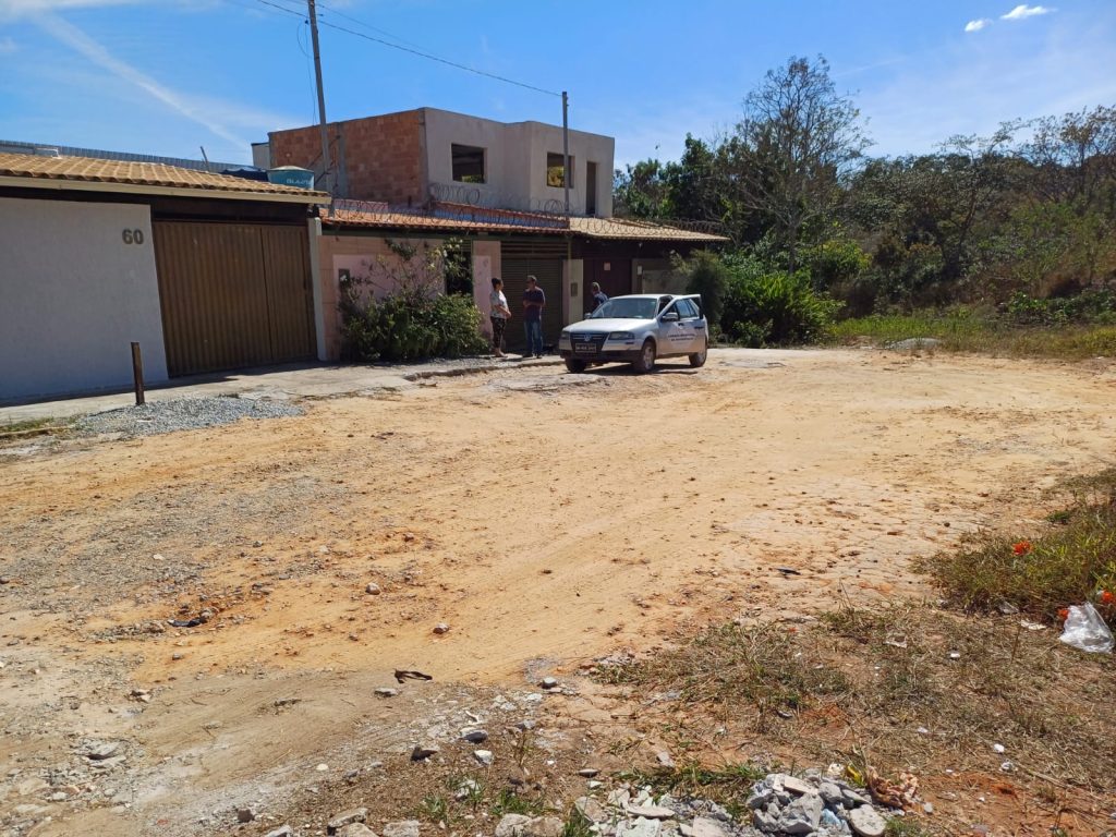 Moradores do Jardinópolis, Sagrada Família e Vale do Sol reclamam ao vereador Print Junior das condições dos bairros print - fiscalização