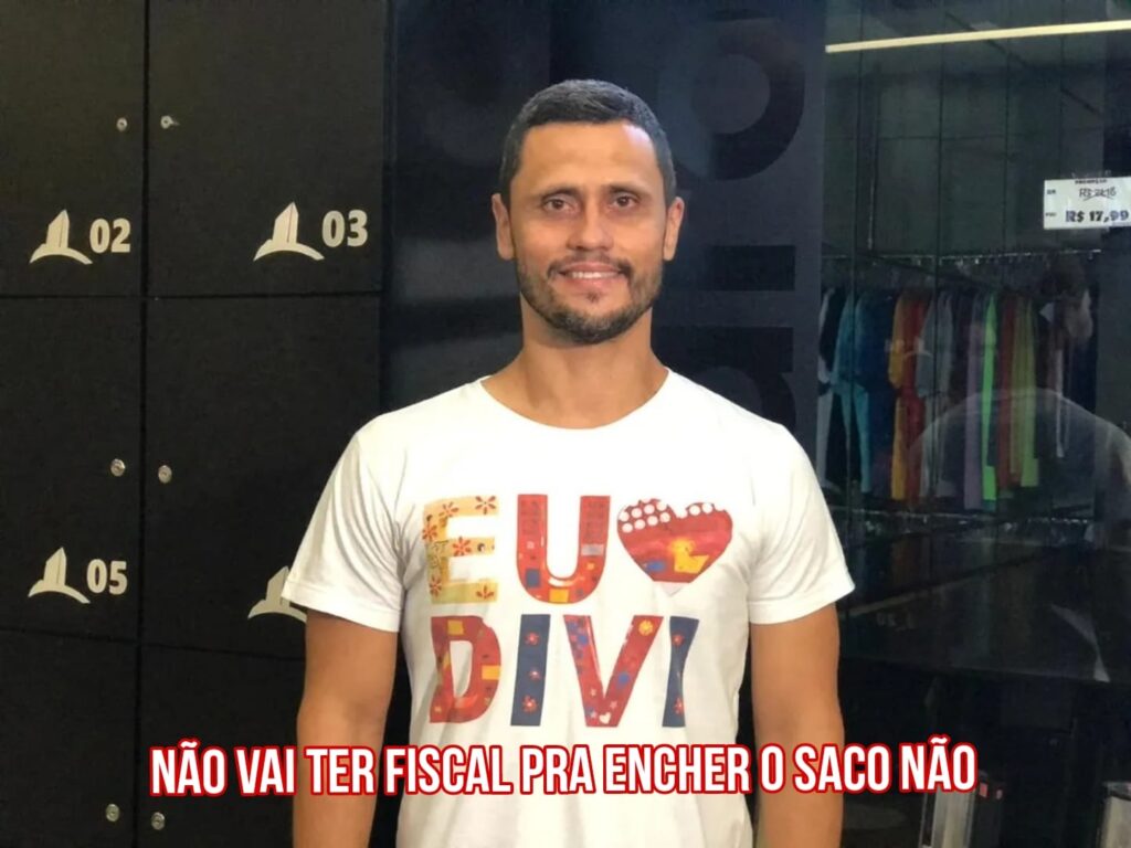 Quatro áudios vazados acostados em processo revela prefeito de Divinópolis envolvido em favorecimento a empresário e cometendo vários crimes Gleidson - fiscal