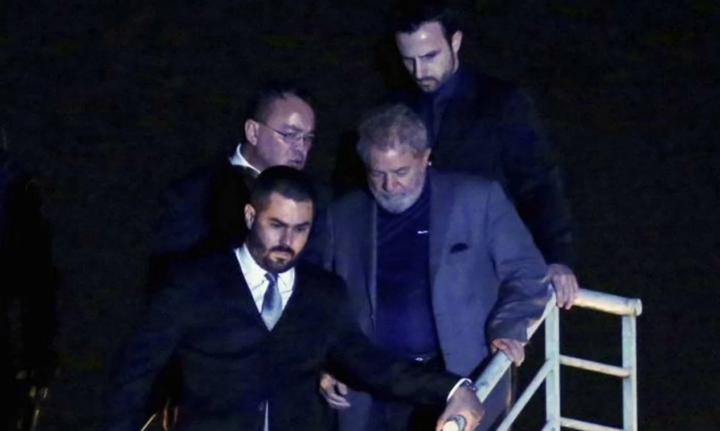 Ministro do STF diz que prisão de Lula foi um dos maiores erros do judiciário que se tem noticia no Brasil; fruto de armação da Lava Jato prisão de lula