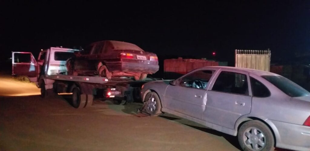 Policia Militar apreende quadrilha de adolescentes no Bairro Candidés em Divinópolis veiculos recuperado