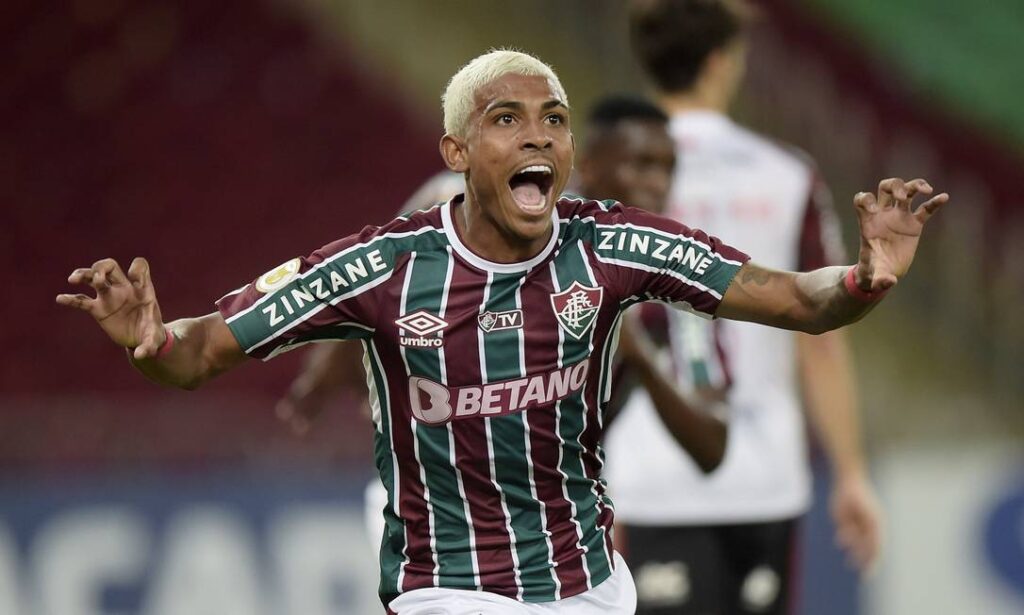 Mineiro de Itaúna, John Kennedy, derrota Boca Juniors e dá Libertadores para o carioca Fluminense; veja seu histórico no futebol Johan Kennedy