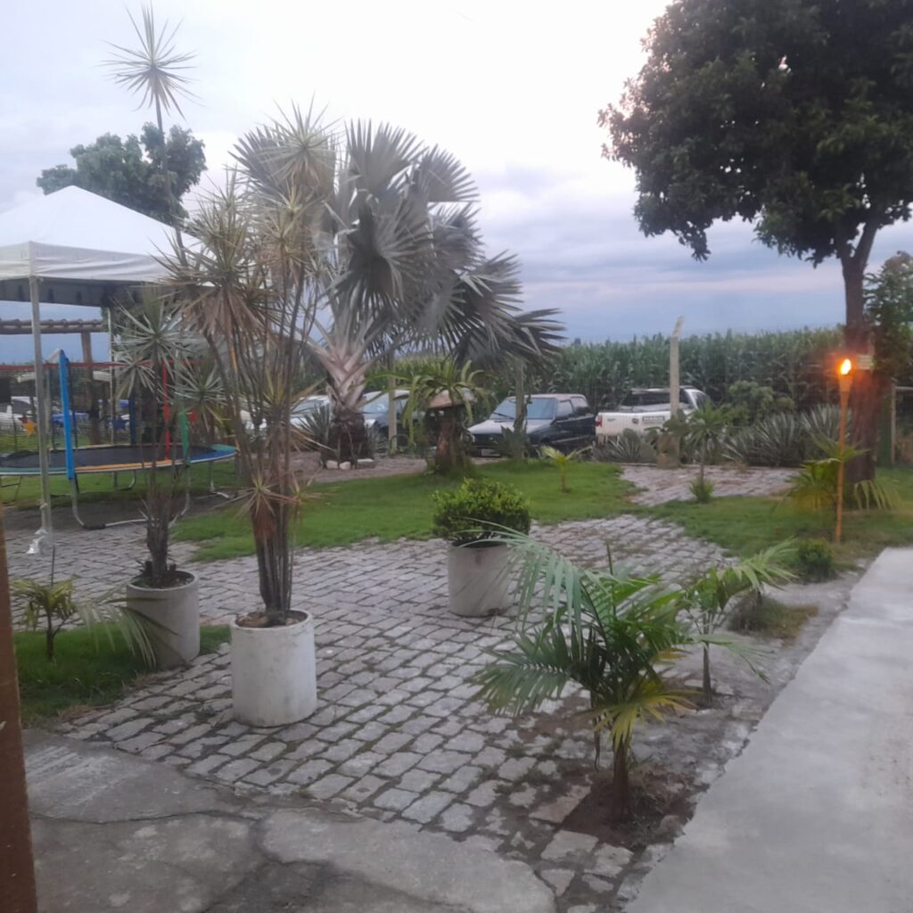 URGENTE - CEMIG - PREFEITURA DIVINÓPOLIS: Moradores da Comunidade Rural de Cachoeirinha, sem ENERGIA e com risco de ficar também sem água, pedem socorro cachoeirinha