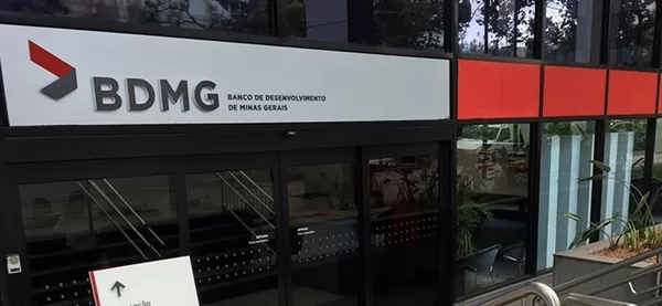 BDMG e Governo de Minas assinam acordo de R$ 300 milhões para financiar prefeituras