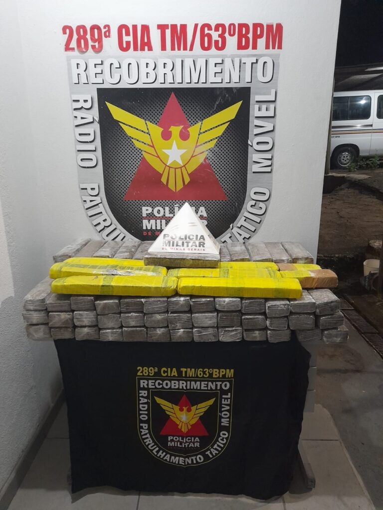 100 barras de maconha são apreendidas pela Polícia, carga teria como destino Divinópolis 100 barras de maconha são apreendidas pela Polícia, carga teria como destino Divinópolis
