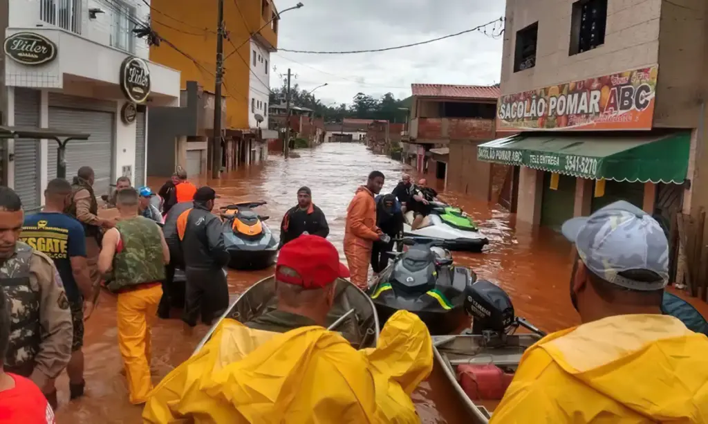 Defesa Civil mantém alerta para chuvas fortes em Minas Gerais chuva em minas