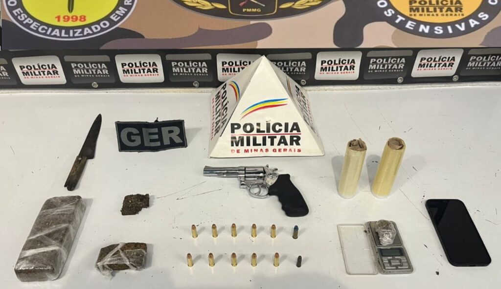 PM prende homem com drogas, arma e munições no Prolongamento Orion em Divinópolis Militares predem homem com drogas, armas e munições no Prolongamento Orion em Divinópolis