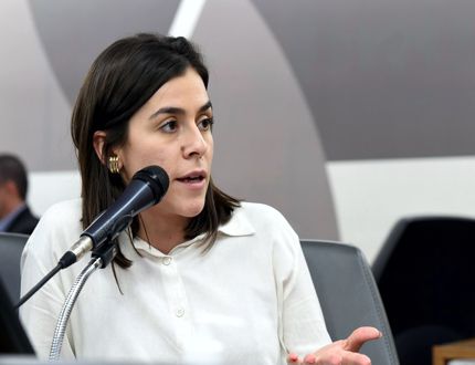 Deputada Lohanna França cobra desdobramentos das investigações de ameaças à sua vida e de outras parlamentares Lohanna 2