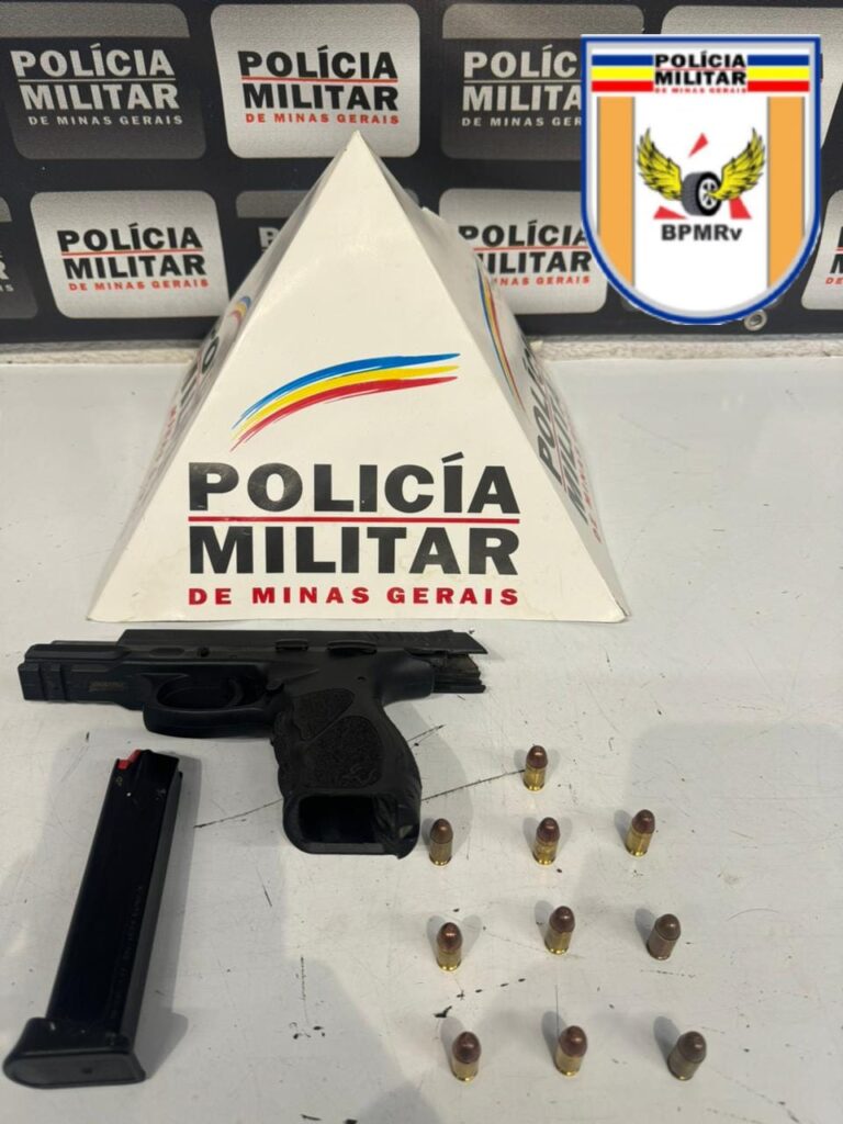 Homem que carregava pistola no carro é preso por posse ilegal de arma de fogo pistola