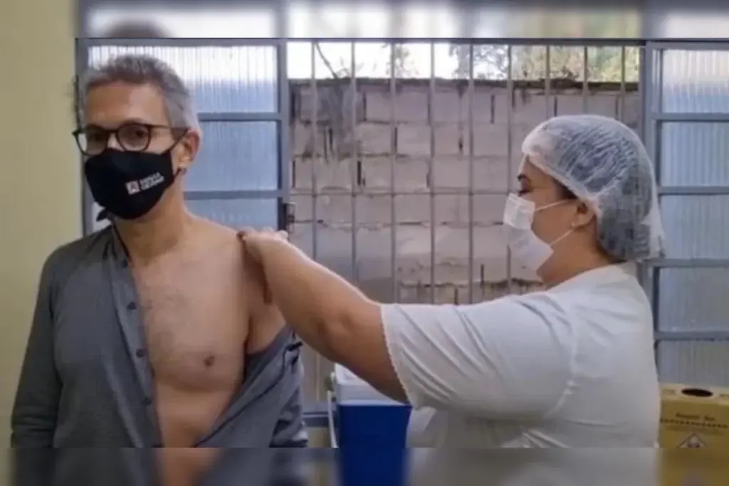 Deputada aciona MP por decisão do Governador Zema em não exigir carteira de vacinação para matrícula escolar zema