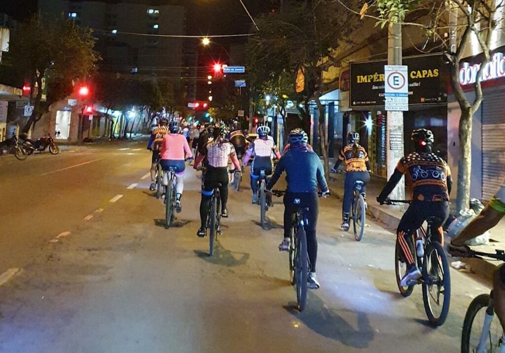 Ciclistas de Divinópolis lançam iniciativa: 'Rota das Igrejas' durante a Semana Santa CICLISTAS 2