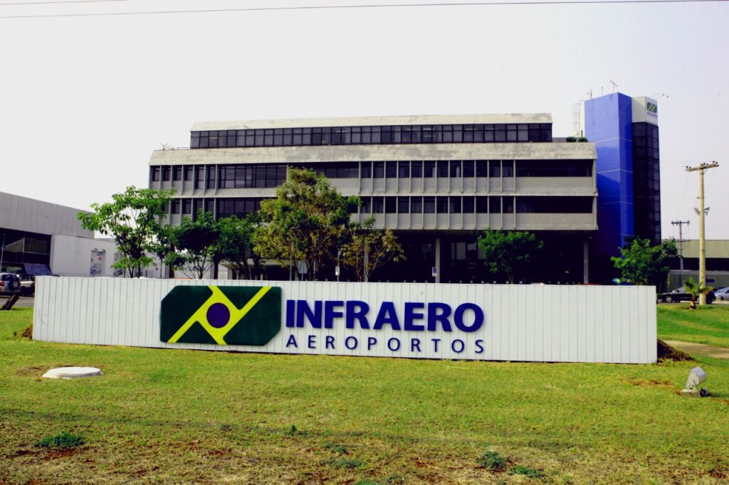 Contrato de administração do aeroporto de Divinópolis assinado em 2019, é agora oficialmente formalizado com a Outorga à Infraero INFRAERO