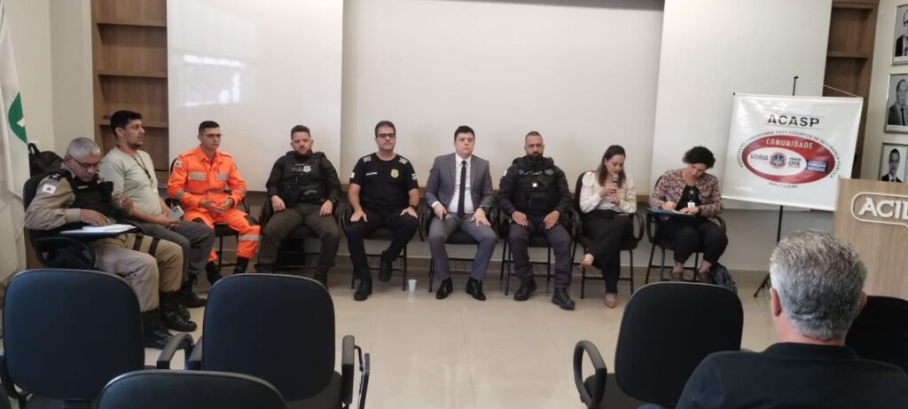 Acasp discute risco de acidente no Bairro Esplanada e dificuldades na abordagem à população em situação de rua WhatsApp Image 2024-05-22 at 17.26.03