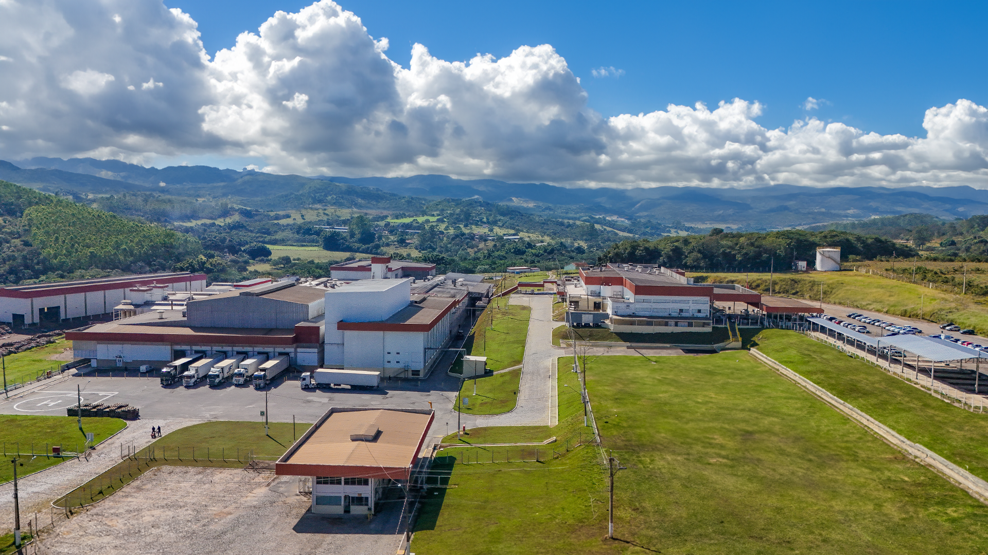 Avivar ao completar 25 anos abre nova unidade administrativa em Divinópolis