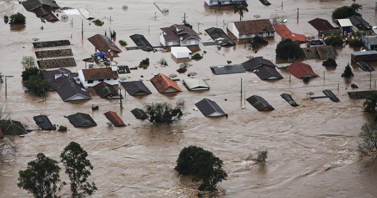 Qual procedimento que as vitimas de enchentes no Rio Grande do Sul devem fazer para receber o ‘Auxílio de Reconstrução’