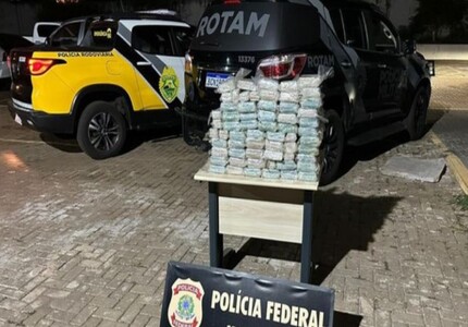 Caminhão com placa de Divinópolis é detido no Paraná, ao transportar escondido 57 Kg de crack em meio a carga com farinha drog4s