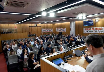 Apenas Lohanna França participa de importante debate sobre a renovação da concessão ferroviária à VLI/FCA