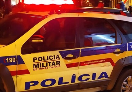 Trio com extensa ficha criminal roubam carro e assaltam pedestres em bairros de Divinópolis