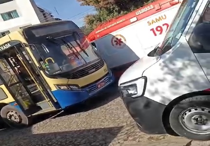 URGENTE: Passageiro sofre parada cardíaca no ônibus e morre no bairro Interlagos, em Divinópolis 1000087266