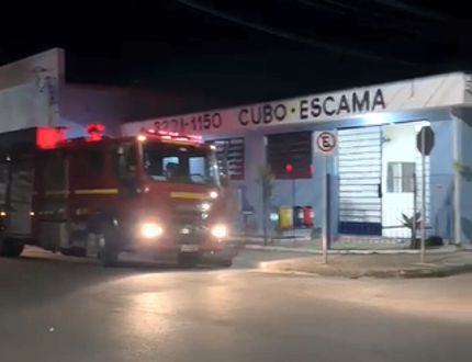 Corpo de Bombeiros envia registro de vazamento de amônia da empresa Gelo Sol, no Bairro Esplanada, ao Ministério Público Bombeiros-1