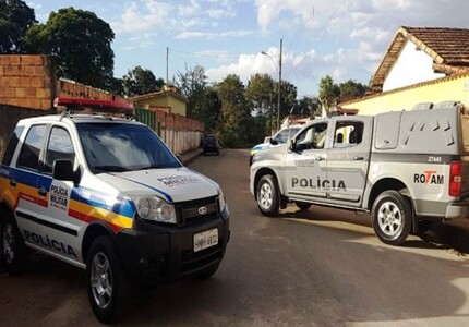 Jovem de 17 anos é detido por tráfico pela Polícia Militar no bairro Niterói; arma e drogas são apreendidas