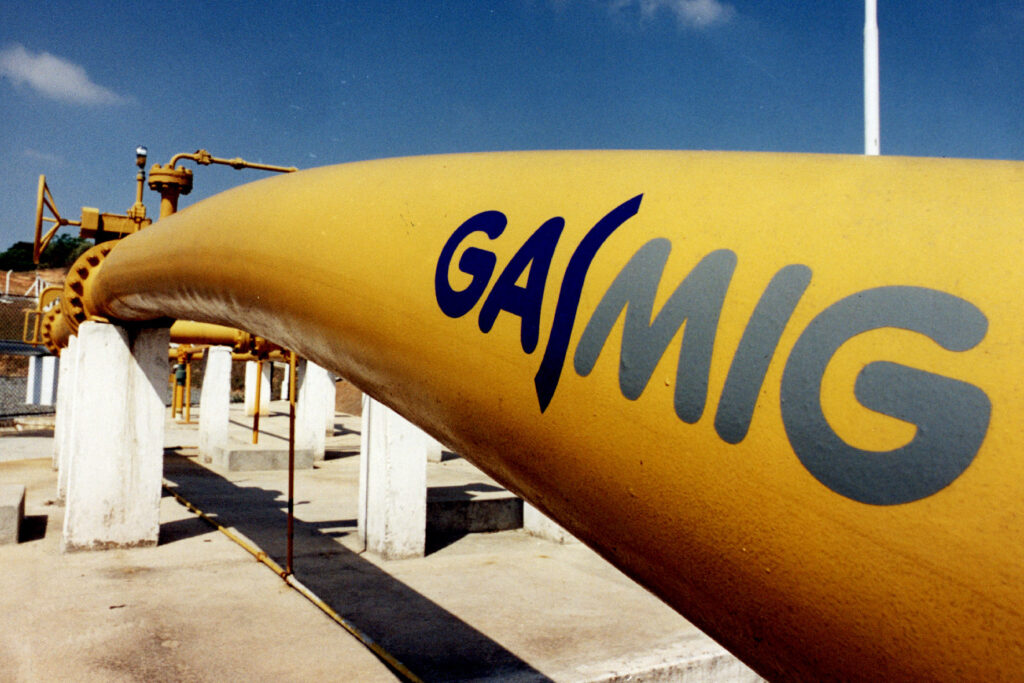 Gasmig completa 38 anos tendo desenvolvimento como força de atuação Tubo-gasmig-e1709594779128