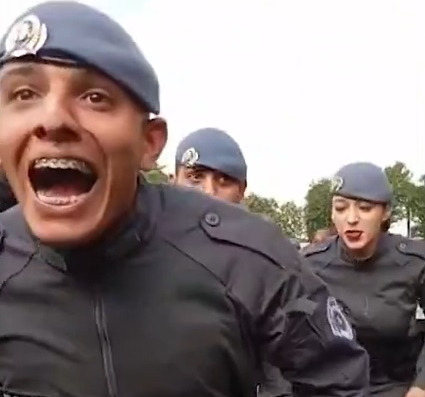 Policiais militares cantam e dançam para exaltar o 'Massacre do Carandiru' WhatsApp Image 2024-07-09 at 14.18.32