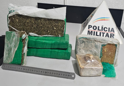 Polícia Militar prende traficante com 40mil em drogas, na cidade de Arcos WhatsApp Image 2024-07-31 at 08.32.18 (1) (1)