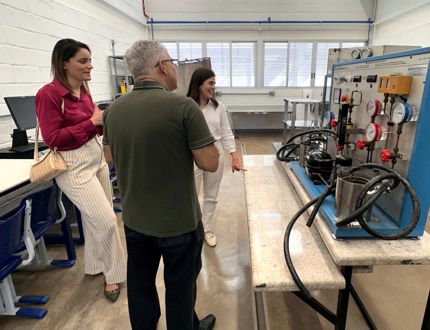 Laiz Soares (PSD) e deputada Lohanna (PV) conseguem R$ 2 milhões para o CEFET Divinópolis por emenda do senador Rodrigo Pacheco (PSD) laboratório 2