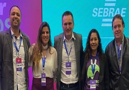 Representantes de Divinópolis e mais seis cidades que integram a Agência Novo Oeste, marcam presença no evento "Transformar Juntos", em Brasília novo oeste