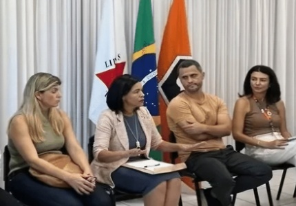 Declaração de bens da vice-prefeita de Divinópolis, Janete Aparecida, confirma que, embora trabalhe mais que o prefeito, seu patrimônio cresceu menos 1000101634